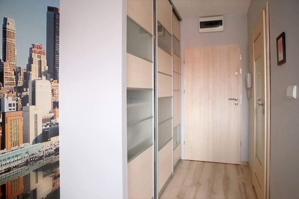 Lejlighed på 35 m² i Poznan Centrum med 1 værelse og 1 private badeværelser Eksteriør billede